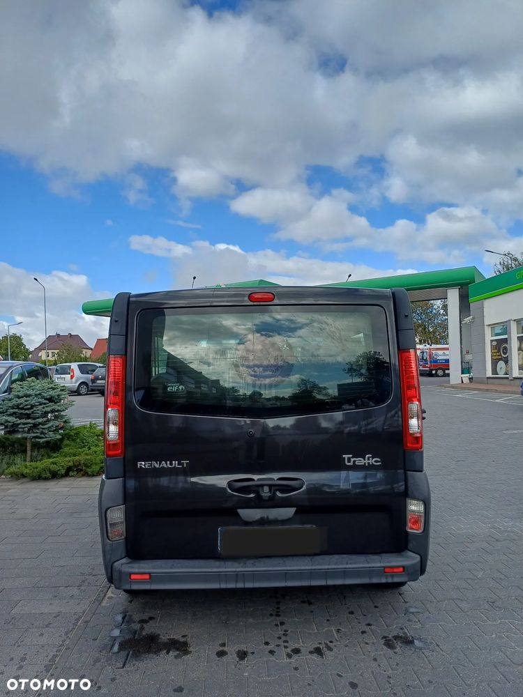 Renault Trafic - 11