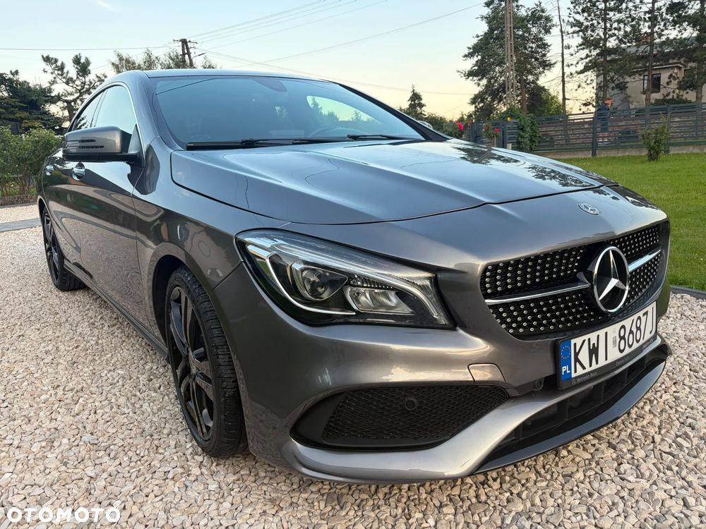 Mercedes-Benz CLA 250 4-Matic AMG Line - 10
