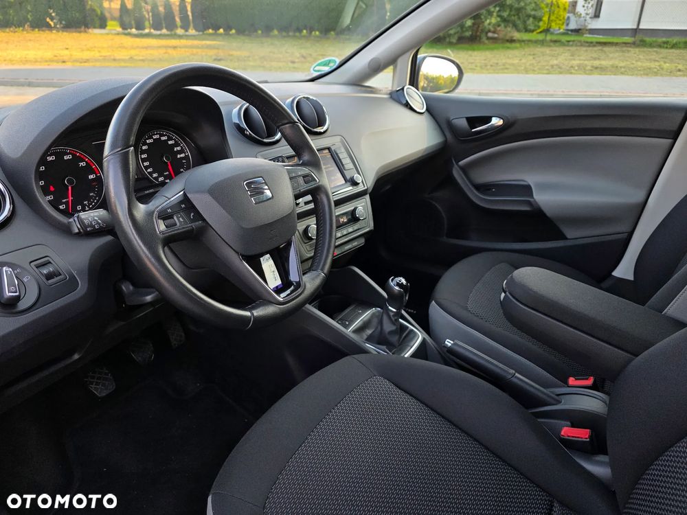 Seat Ibiza ST 1.2 TSI CONNECT - 17
