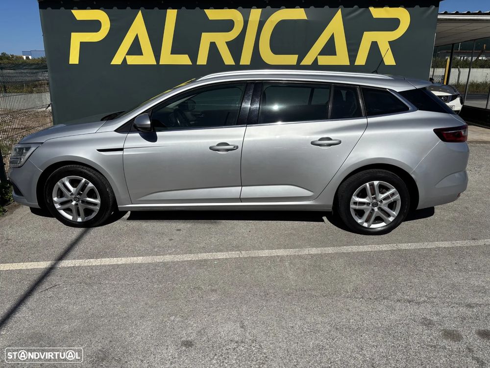 Renault Mégane Sport Tourer 1.5 dCi Zen ECO - 4