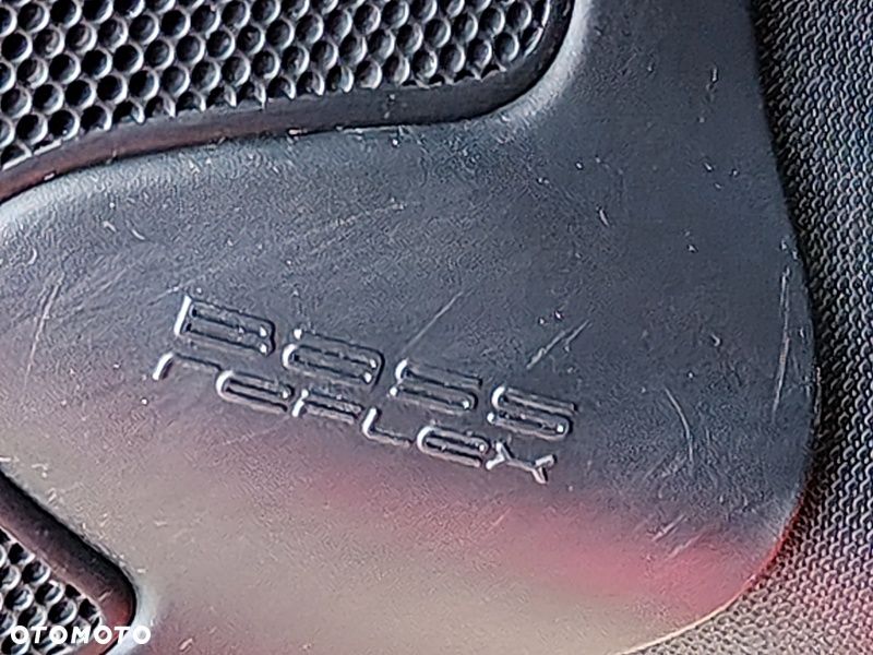 Renault Clio 1.2 16V 75 Luxe - 23