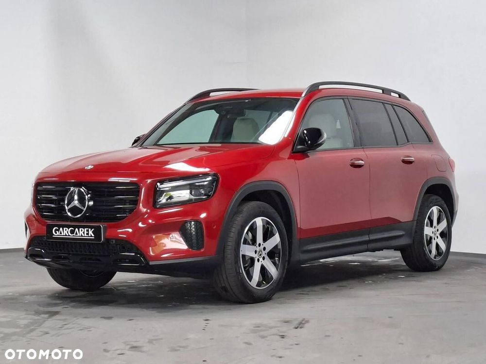 Mercedes-Benz GLB 200 Progressive 7G-DCT - 2
