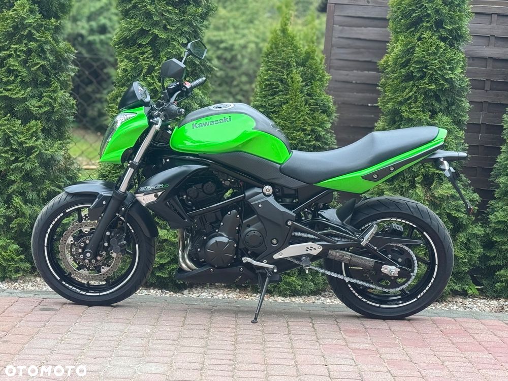 Kawasaki ER - 7