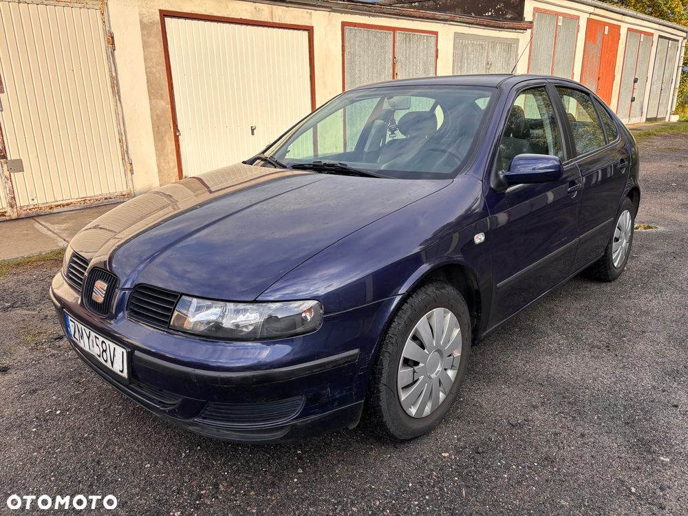 Seat Leon 2000 photo 2