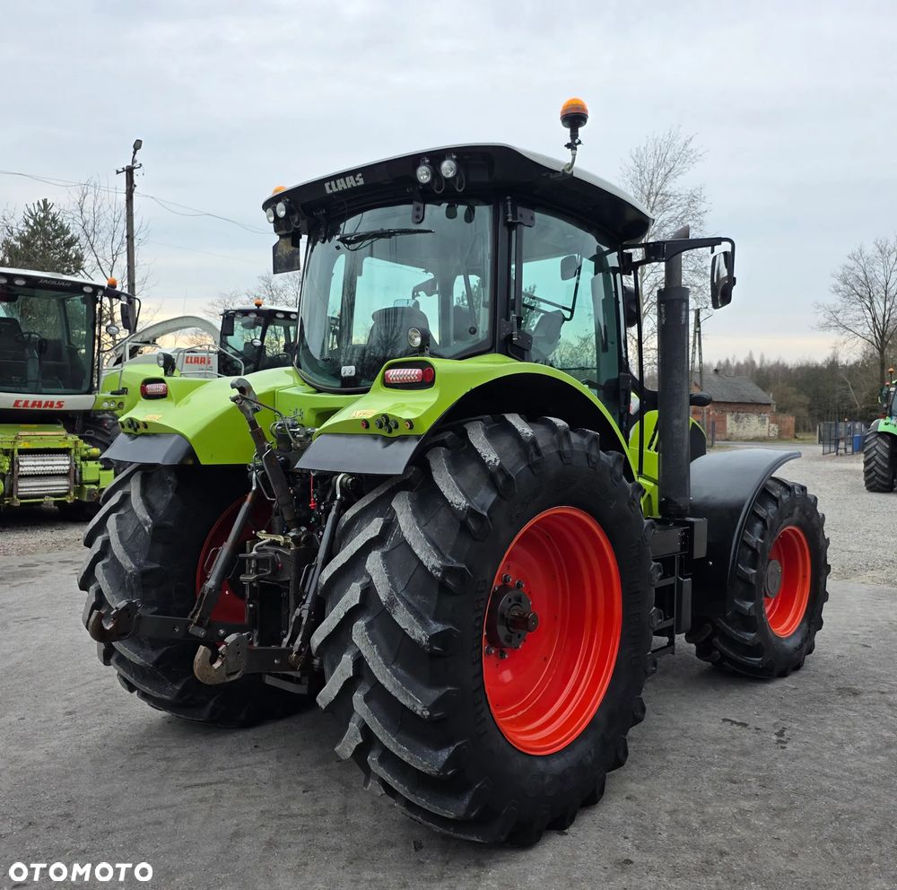 Claas Arion 650 Cebis - 4