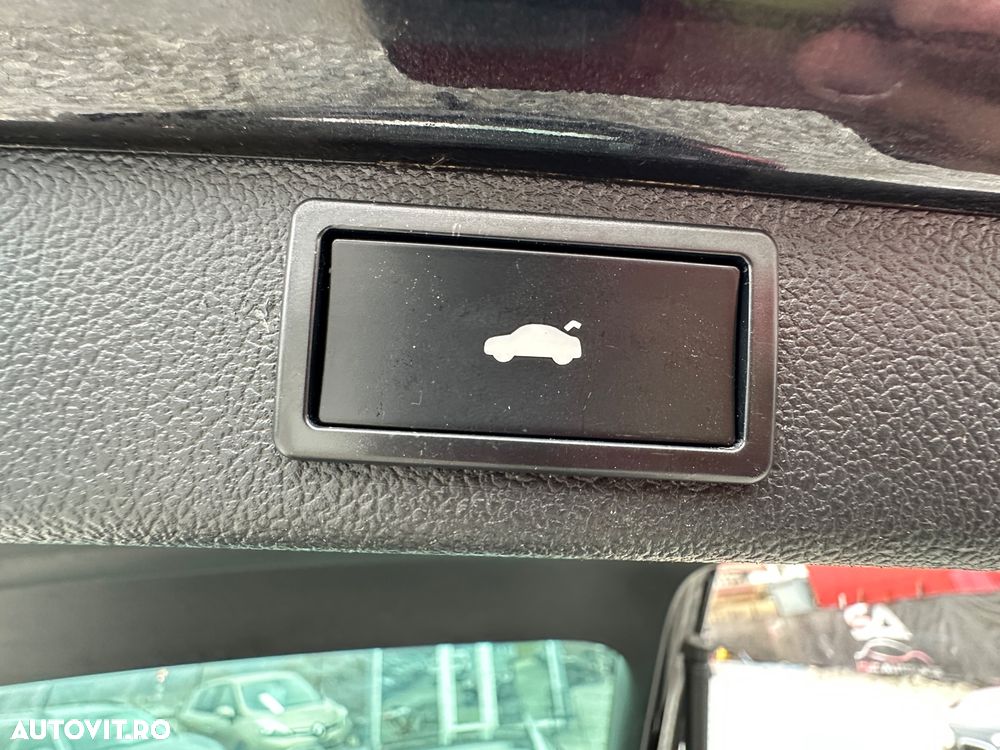 Skoda Superb 1.8 TSI DSG FAMILY - 22