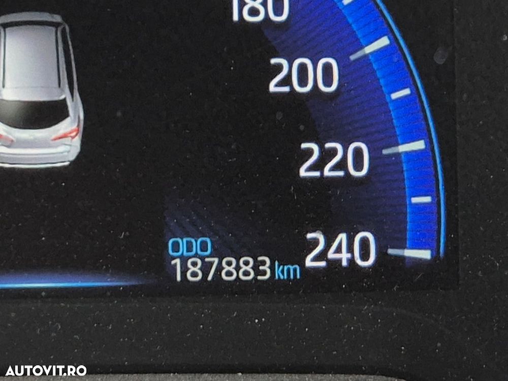Toyota Corolla 1.8 HSD Dynamic - 3