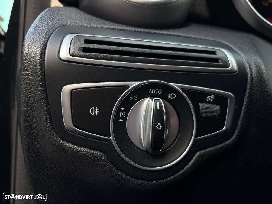 Mercedes-Benz C 300 de Avantgarde - 19