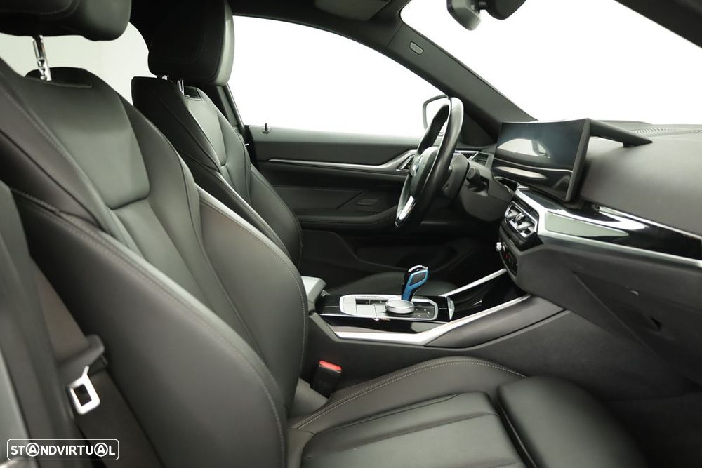 BMW i4 eDrive40 - 23