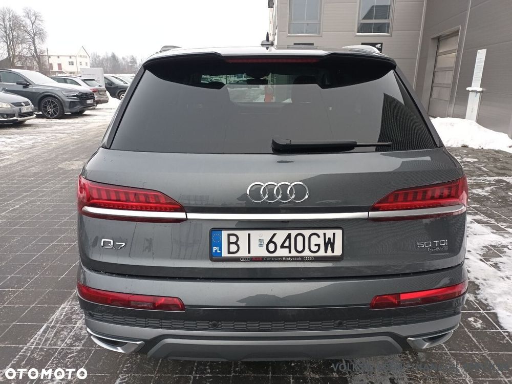 Audi Q7 - 6
