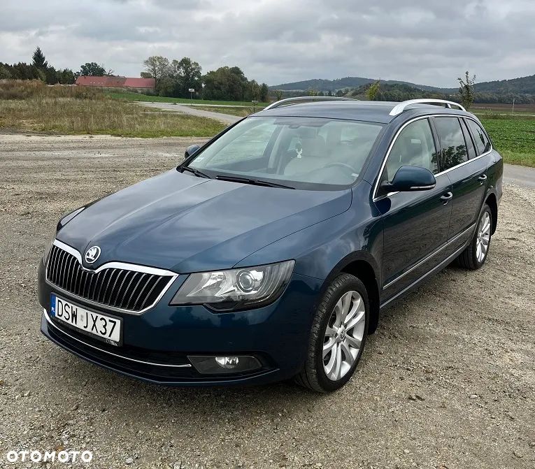 Skoda Superb 2.0 TDI 4x4 Platinum Outdoor DSG - 1