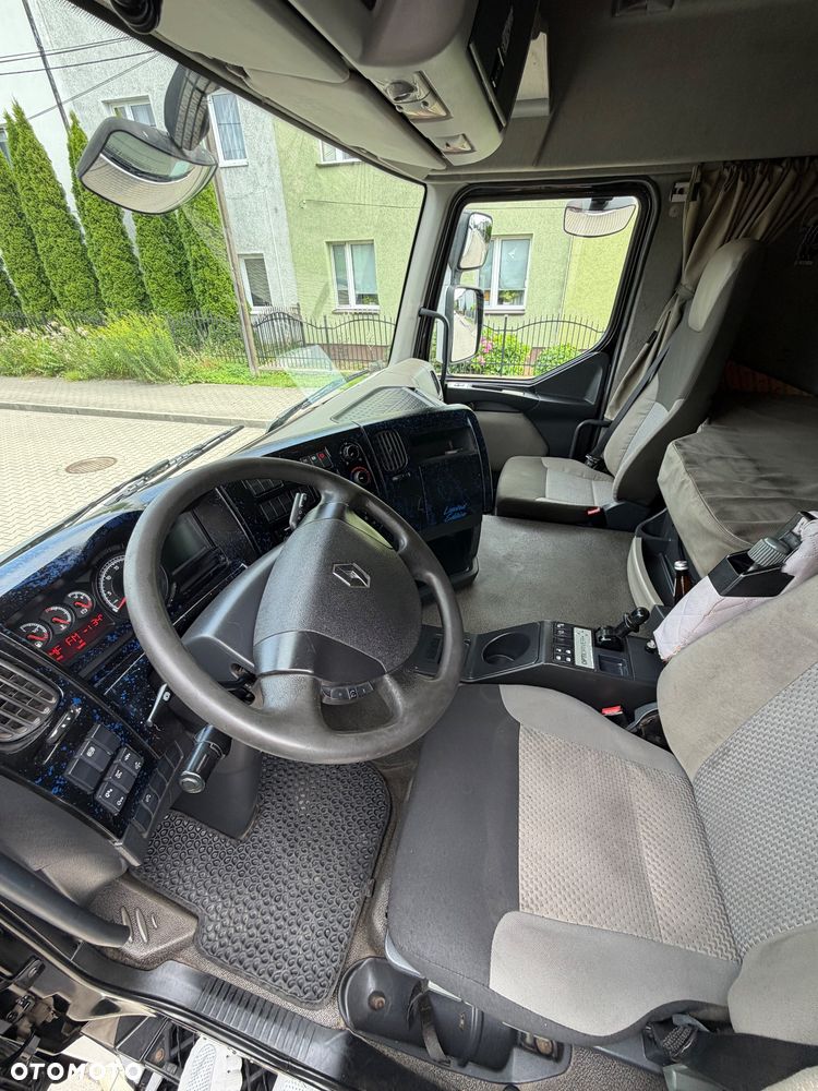 Renault Premium - 12