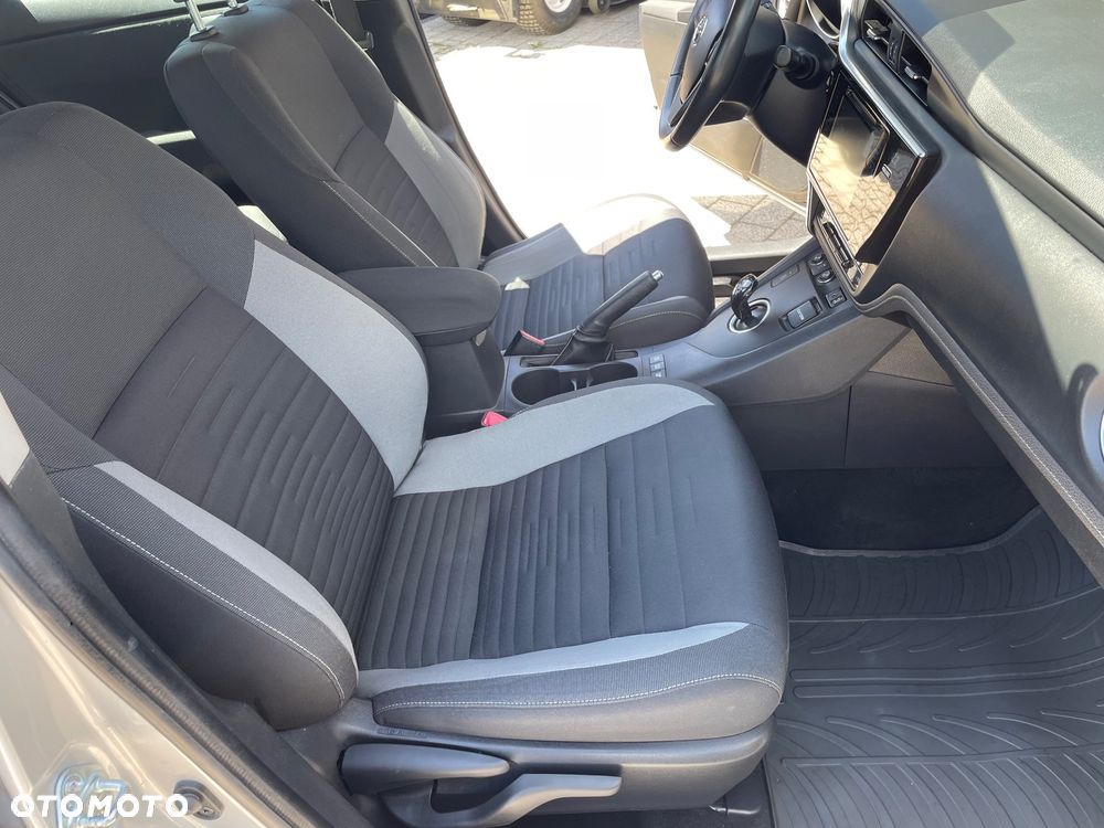 Toyota Auris 1.8 VVT-i Automatik Edition - 16