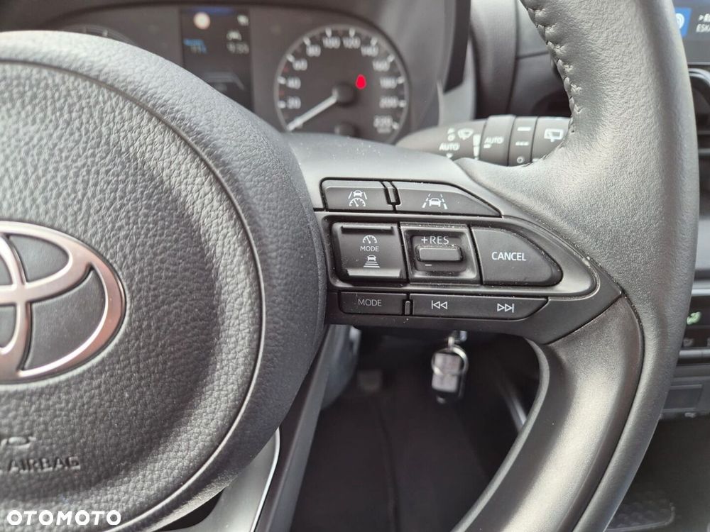 Toyota Yaris Hybrid 1.5 Comfort - 17