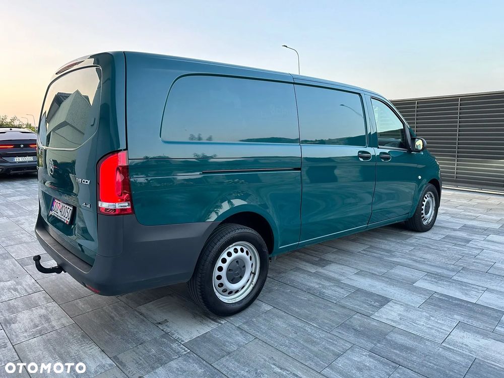 Mercedes-Benz Vito Furgon 119 CDI 4x4 7G Tronic Plus - 4