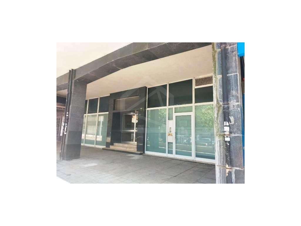 Loja em Bonfim, Porto - Grande imagem: 2/9