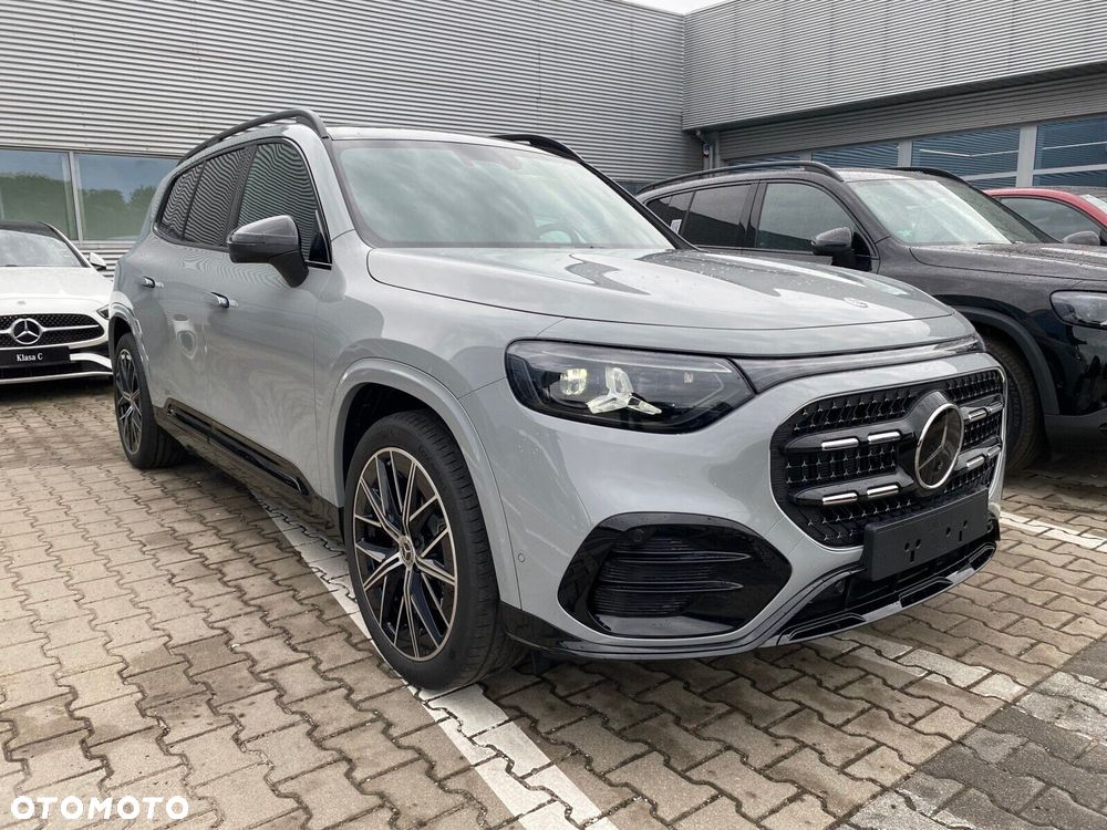 Mercedes-Benz GLB - 5