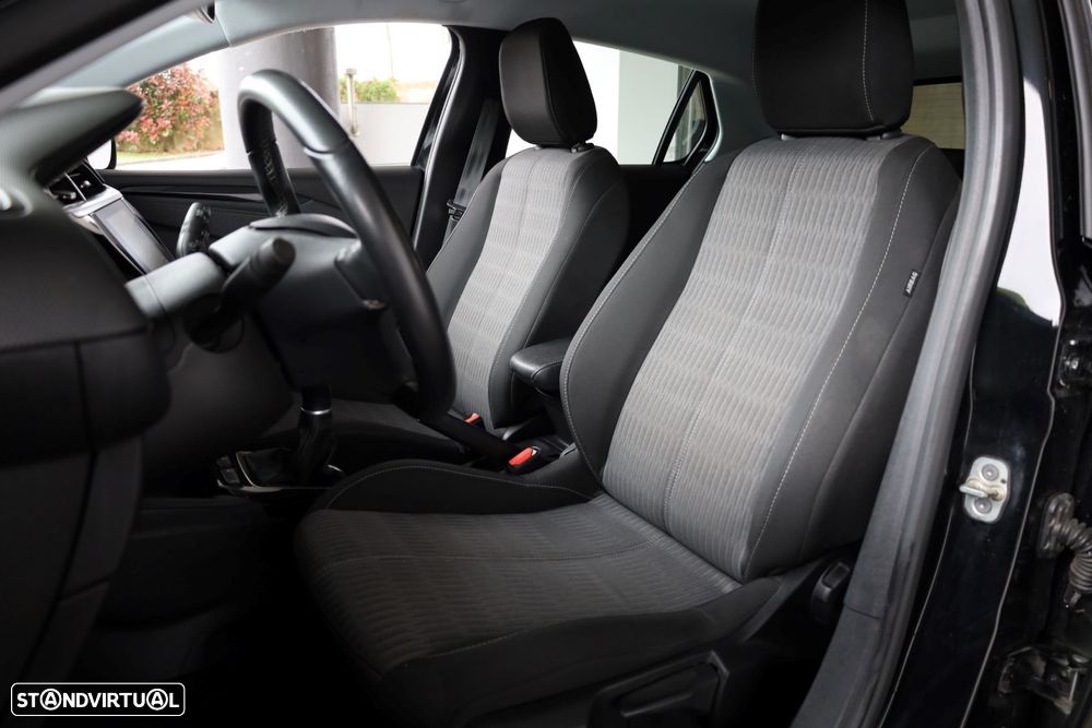 Opel Corsa 1.2 Business - 38