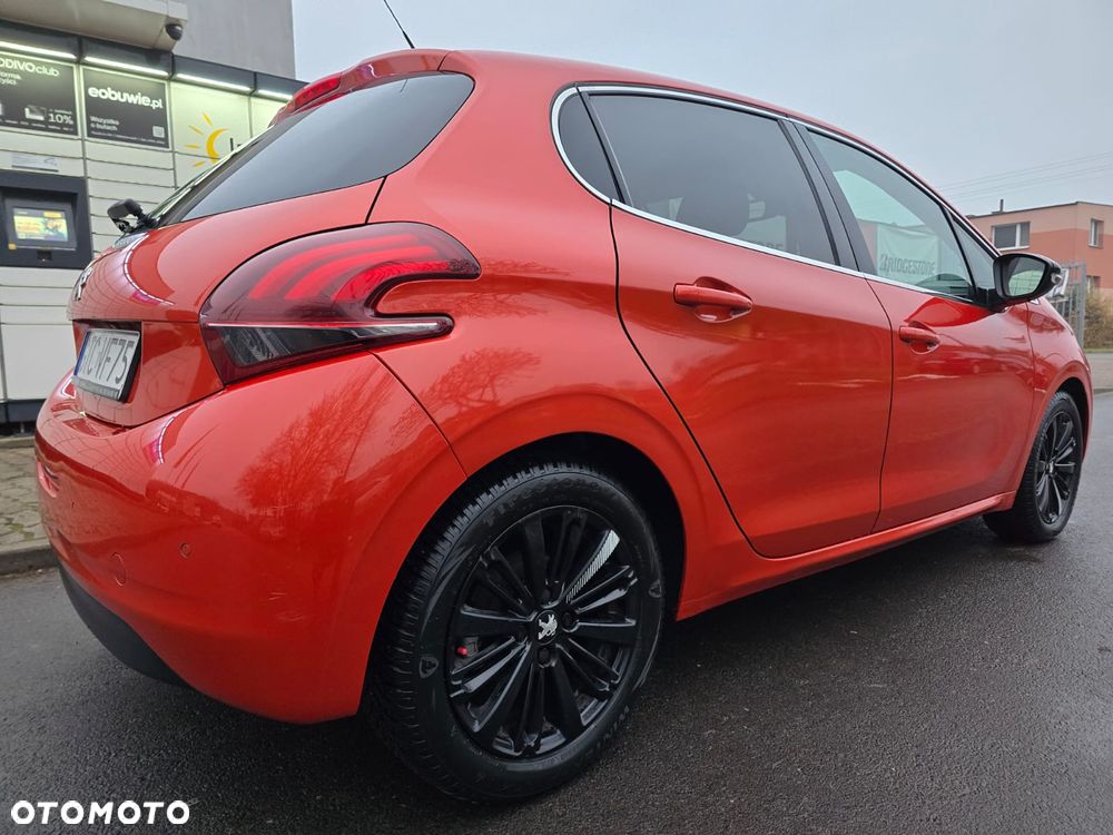 Peugeot 208 1.2 PureTech Allure S&S - 3