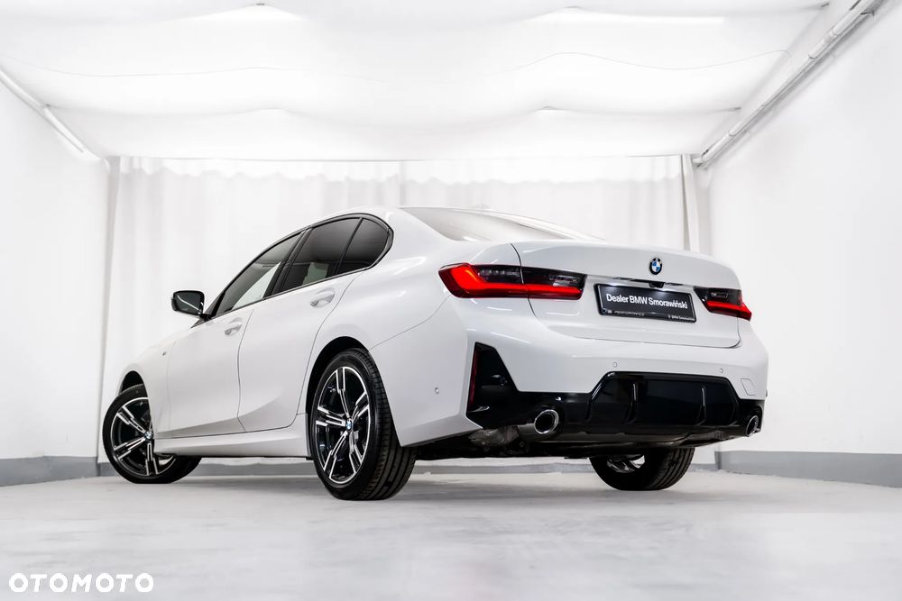 BMW 318I 2026 photo 4