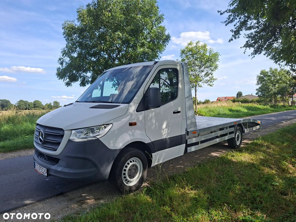 Mercedes-Benz Sprinter - 7