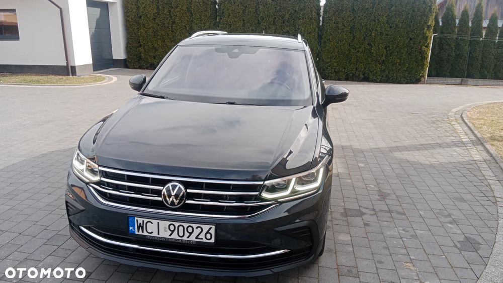 Volkswagen Tiguan - 14