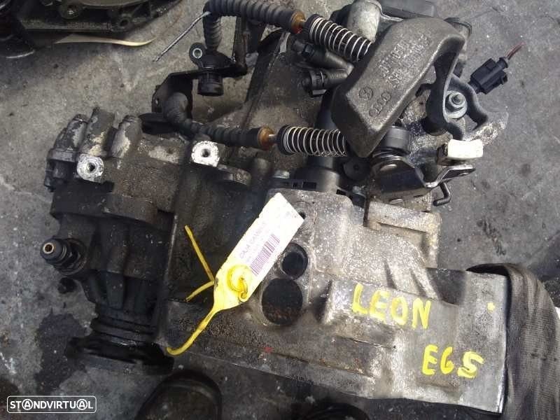 CAIXA VELOCIDADES SEAT LEON 2004 -EGS - 1
