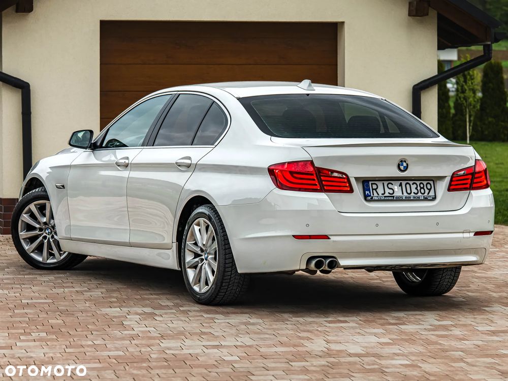 BMW Seria 5 520d Sport-Aut - 4