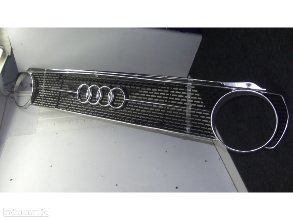 audi grelha em aluminio nova c/friso suplementar - 1