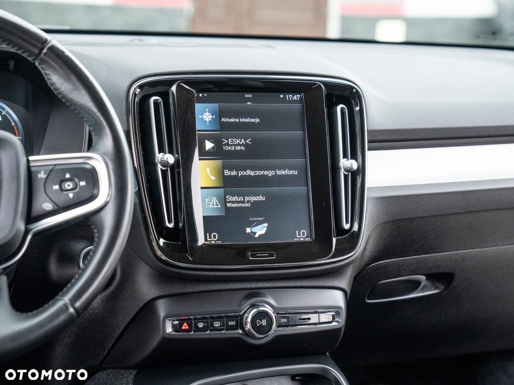 Volvo XC 40 D3 Momentum Pro - 38