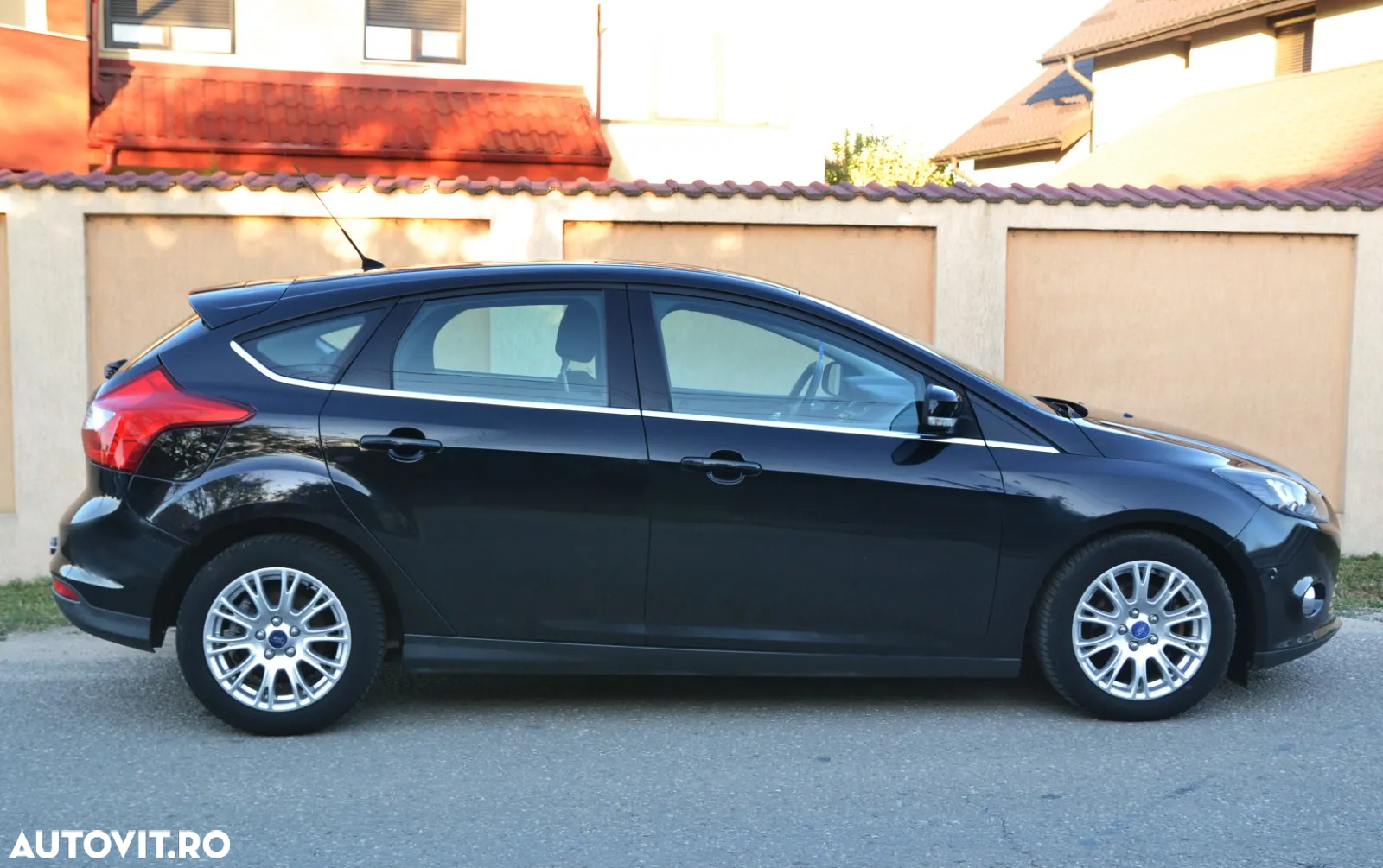 Ford Focus 1.6 TDCi DPF Titanium - 12