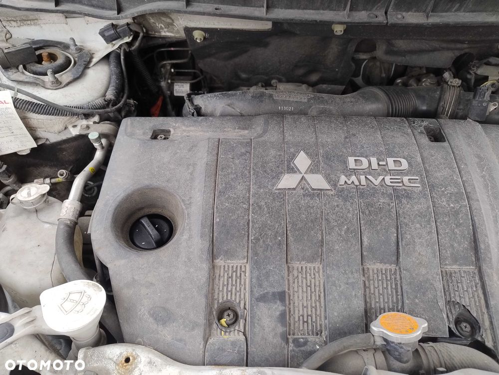 Mitsubishi ASX - 4