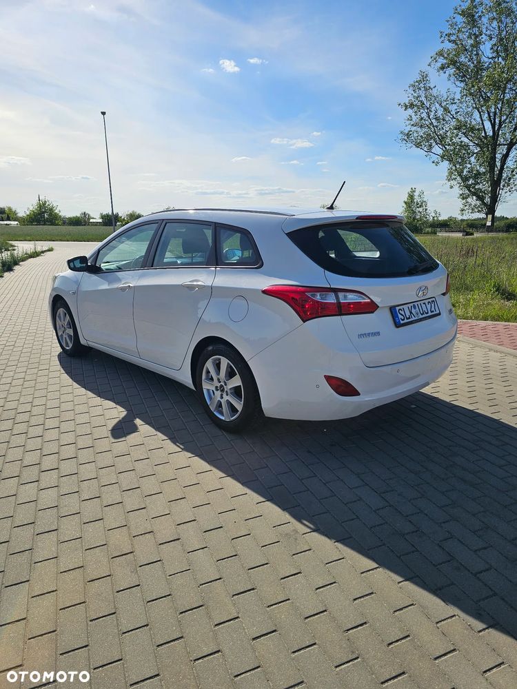 Hyundai i30 i30cw 1.4 Advantage - 6