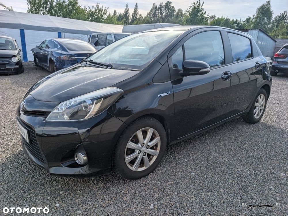 Toyota Yaris - 14