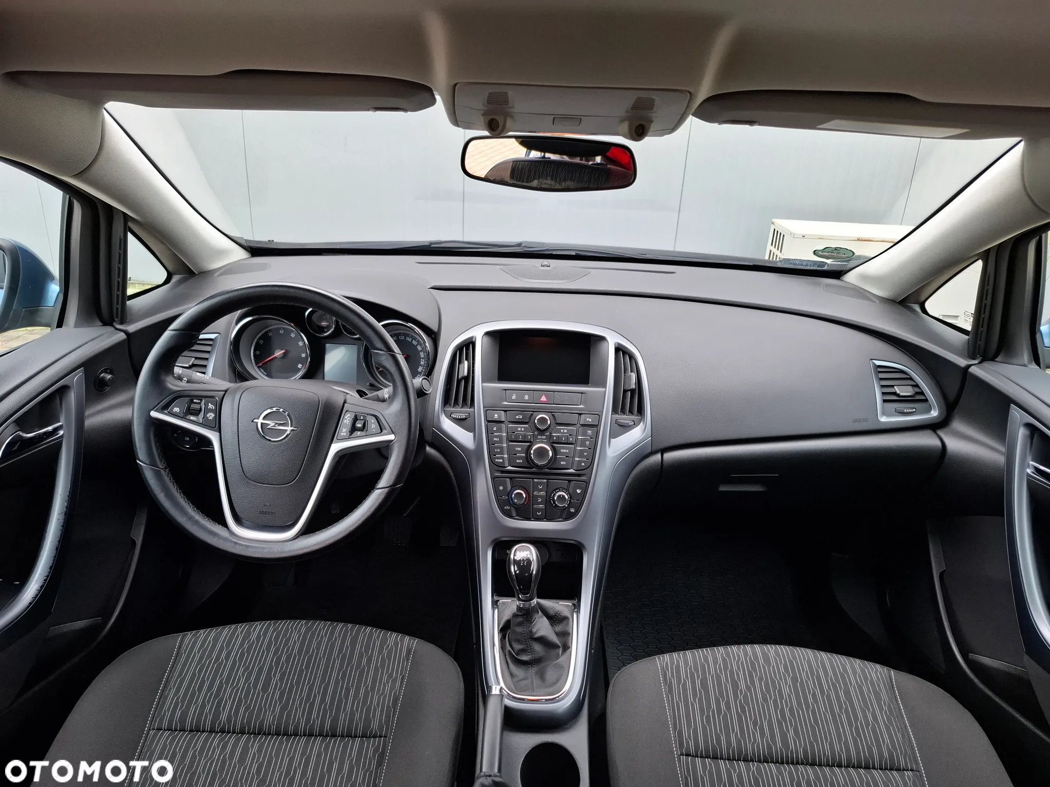 Opel Astra IV 1.6 Business - 13