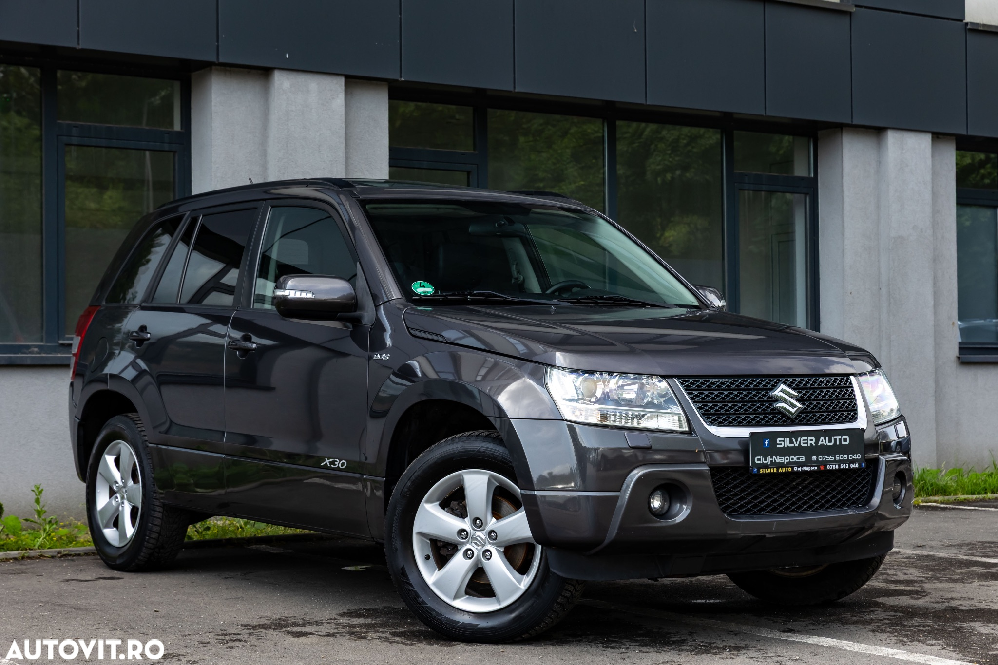 Suzuki Grand Vitara 1.9 DDiS Comfort - 12