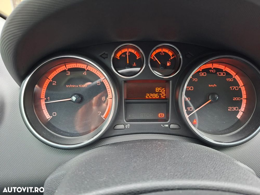 Peugeot 308 120 VTi Allure - 13