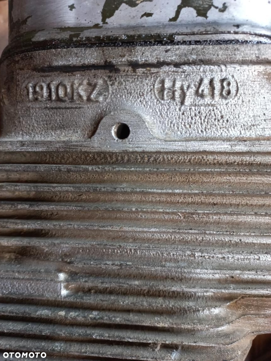 Części Silnik Deutz Same F4L913,FL912,105.6P tłok,głowica,korbowód,cylinder,pompa wtryskowa,HY418,9717KZ,wał korbowy - 7