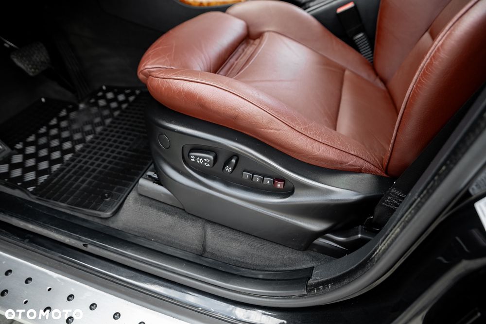 BMW X5 3.0 i - 19