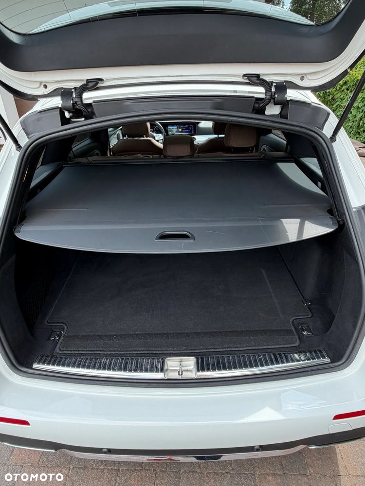 Mercedes-Benz Klasa E 220 d 4-Matic - 28