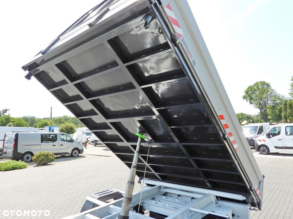 Renault MASTER WYWROTKA TROJSTRONNA PODWÓJNA KABINA DOKA 7 MIEJSC TEMPOMAT LEDY KLIMATYZACJA  165KM - 24
