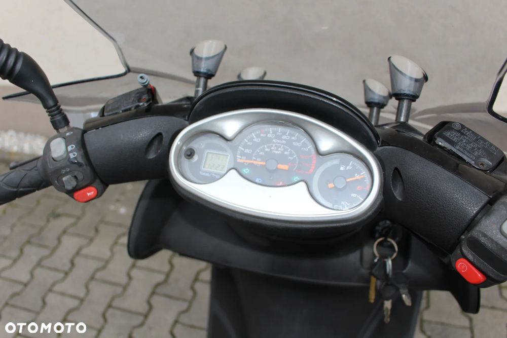 Yamaha Majesty - 33