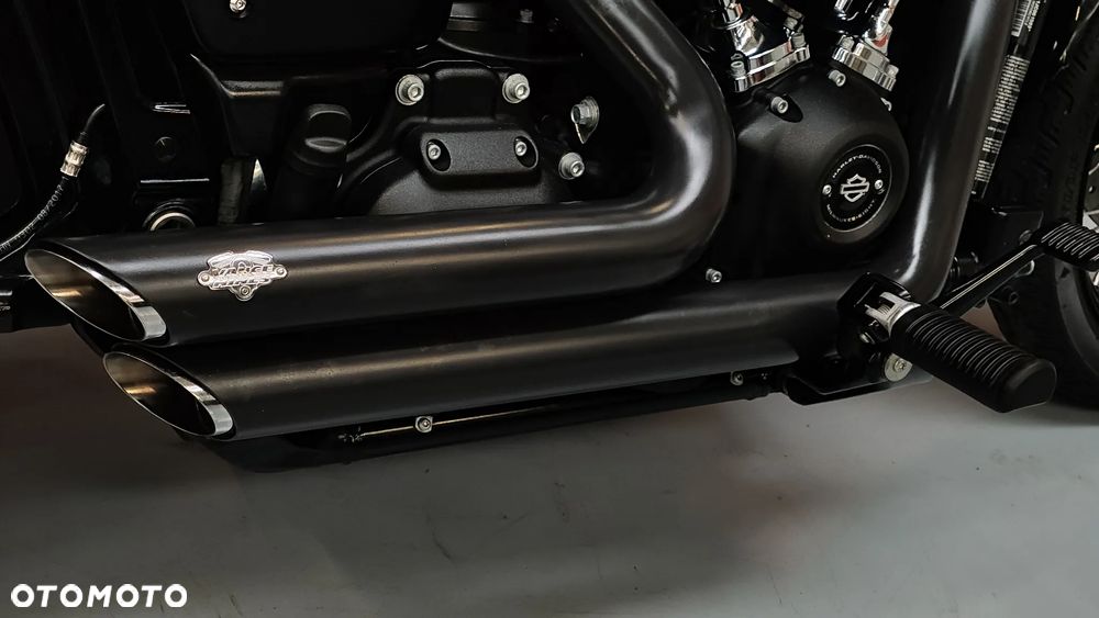 Harley-Davidson Softail Street Bob - 7