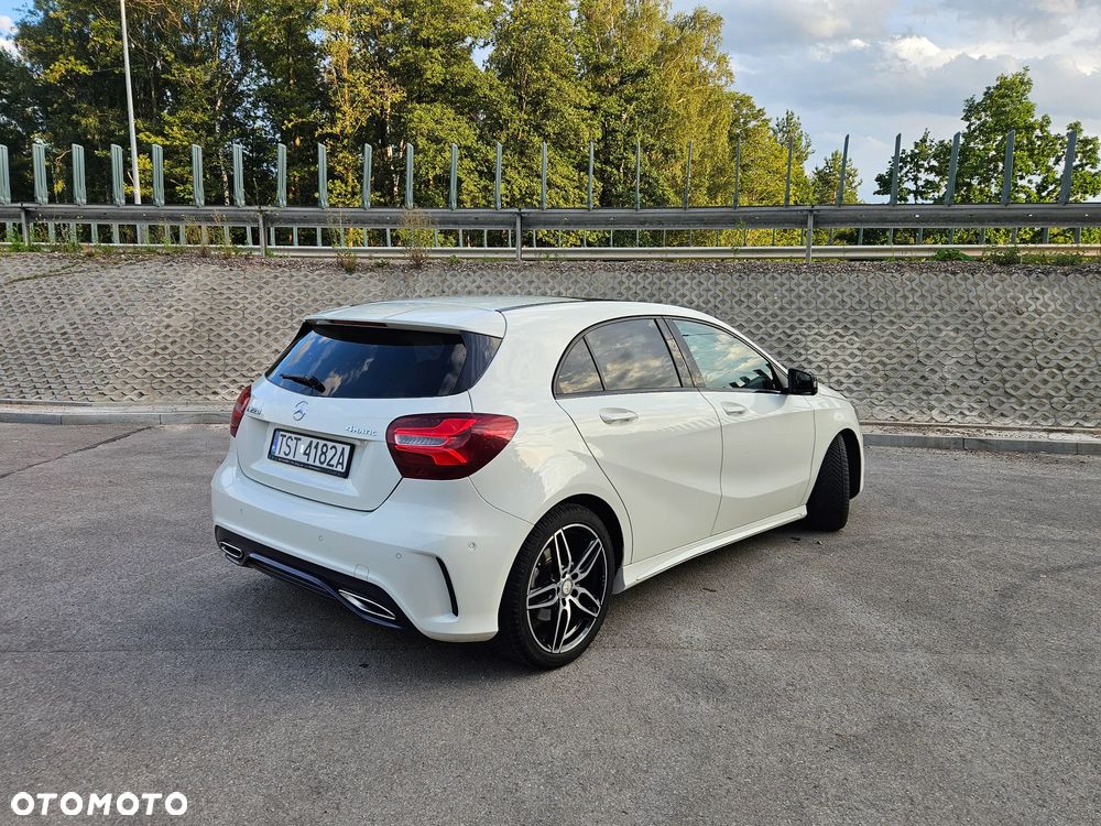 Mercedes-Benz Klasa A 220 4-Matic AMG Line - 19