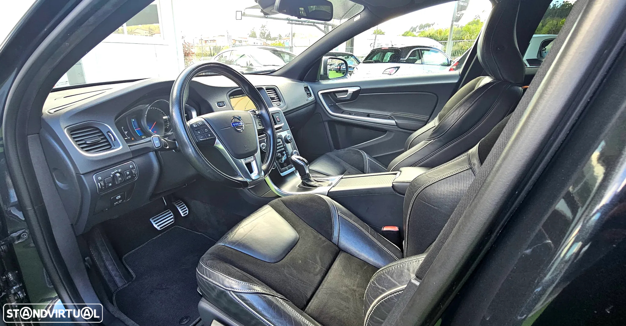Volvo V60 D2 Geartronic Powershift RDesign - 14