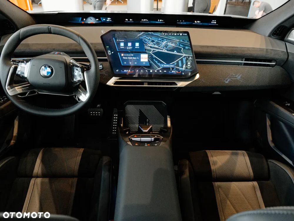 BMW iX3 - 6