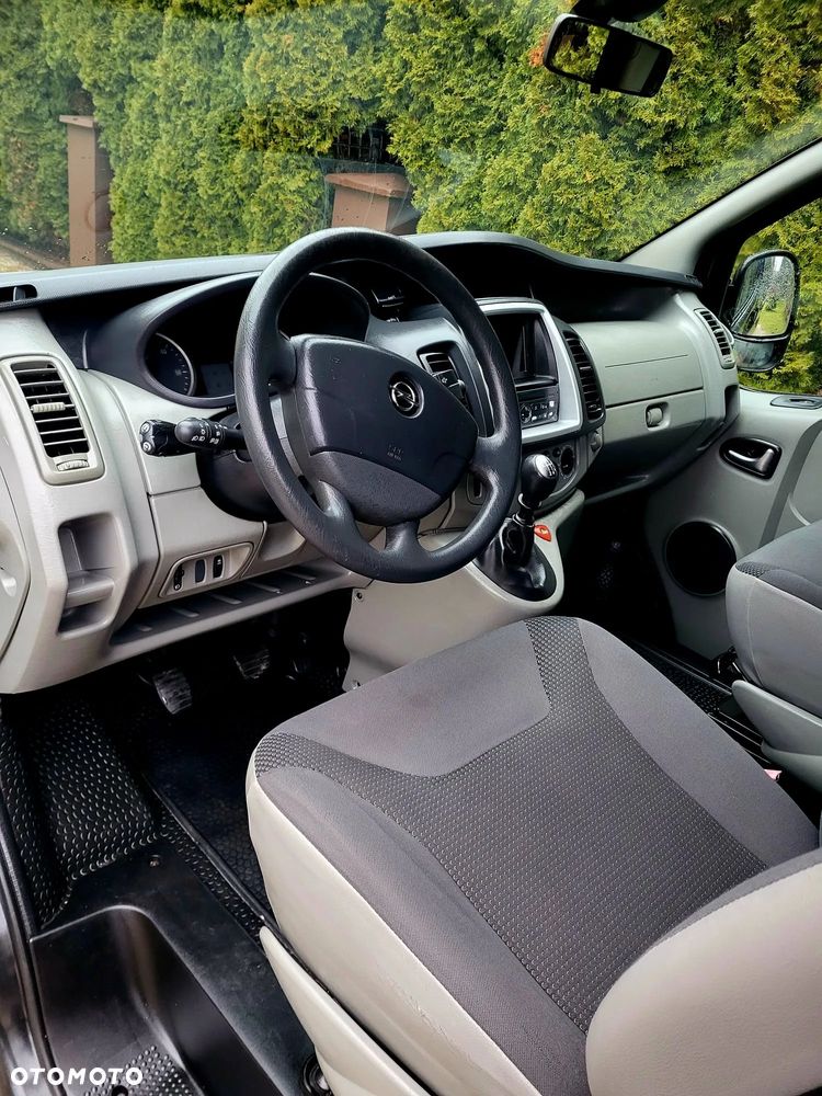 Opel Vivaro - 35