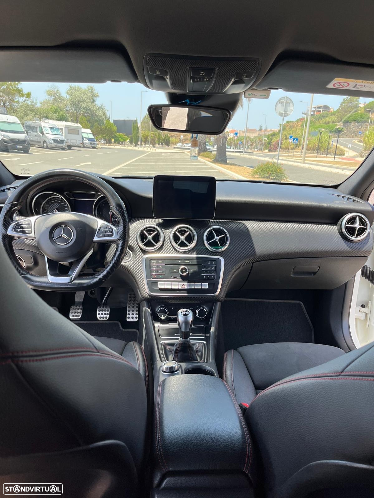 Mercedes-Benz A 180 d AMG Line - 9