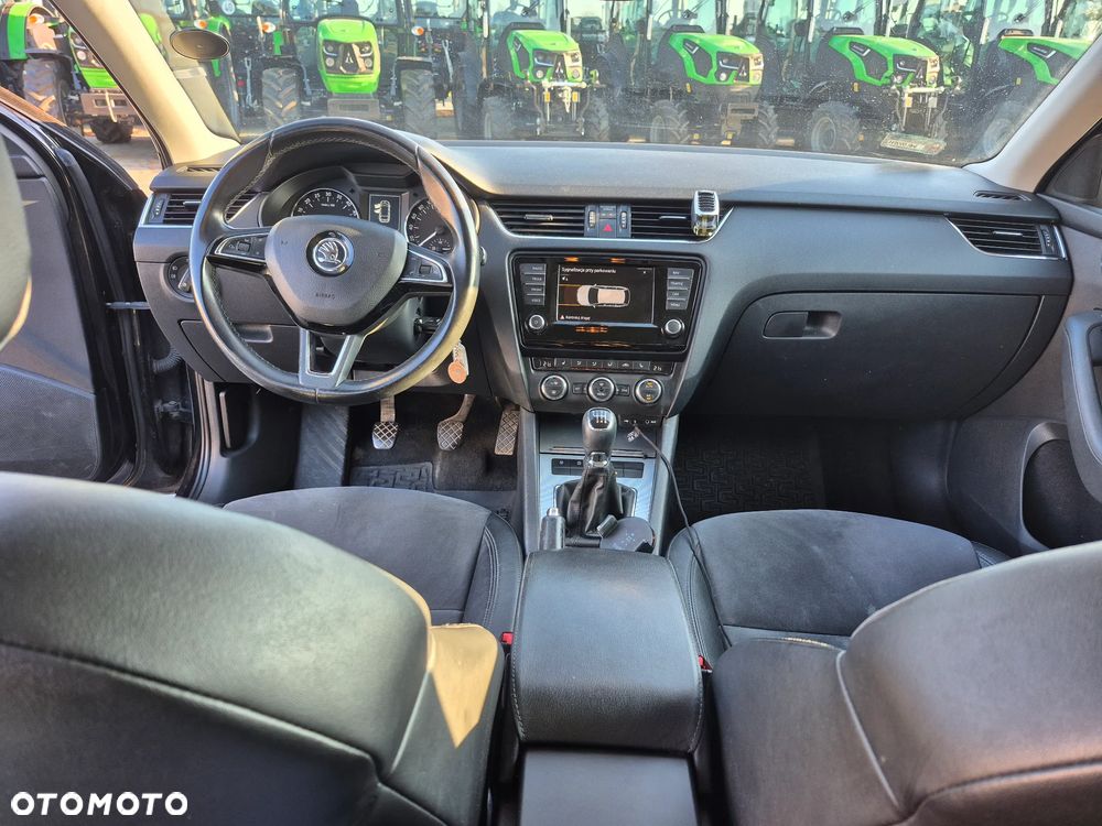Skoda Octavia 2.0 TDI Style - 16