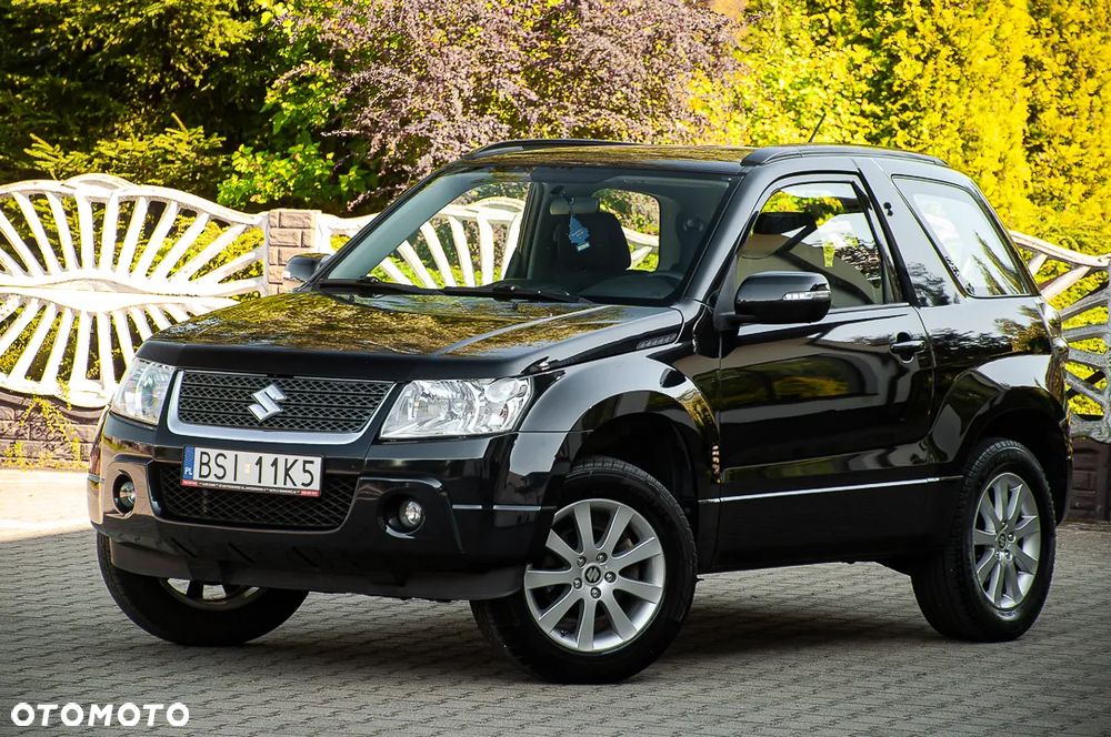 Suzuki Grand Vitara 2.4 Comfort - 29